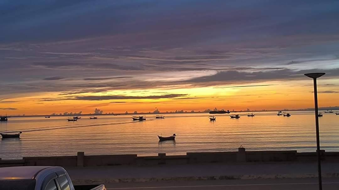Zea Zide Hotel Prachuap Khiri Khan Esterno foto