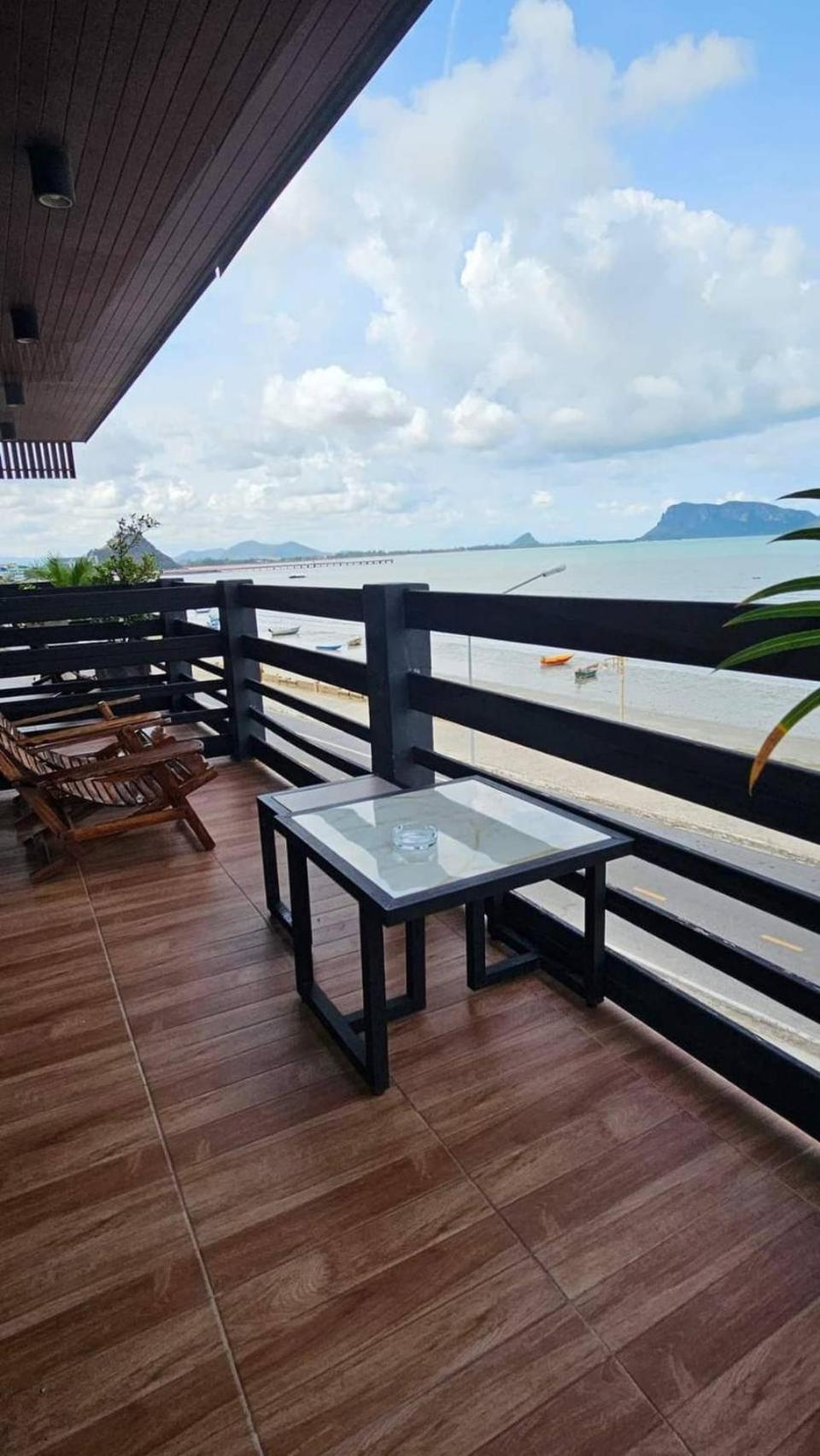Zea Zide Hotel Prachuap Khiri Khan Esterno foto