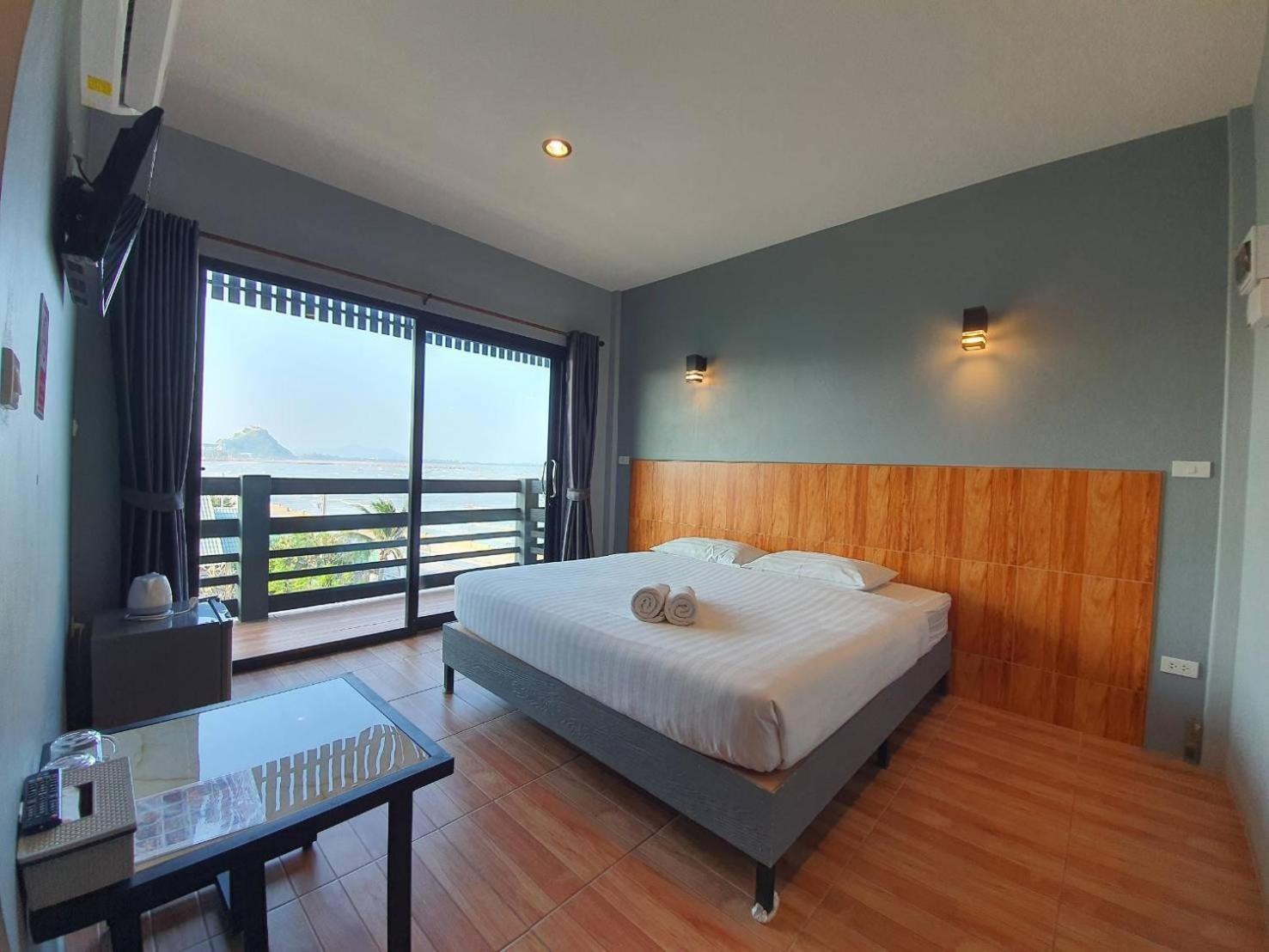 Zea Zide Hotel Prachuap Khiri Khan Esterno foto