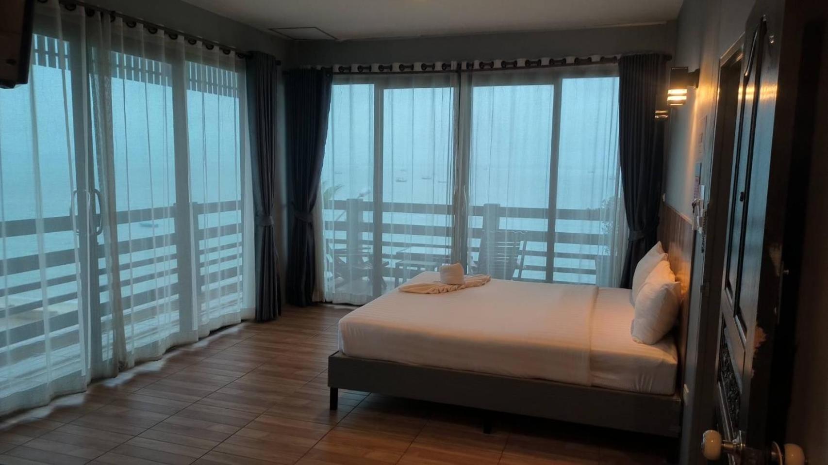 Zea Zide Hotel Prachuap Khiri Khan Esterno foto