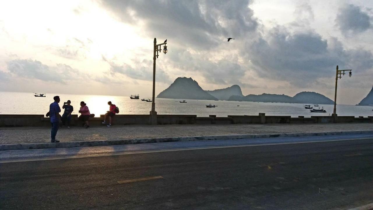 Zea Zide Hotel Prachuap Khiri Khan Esterno foto